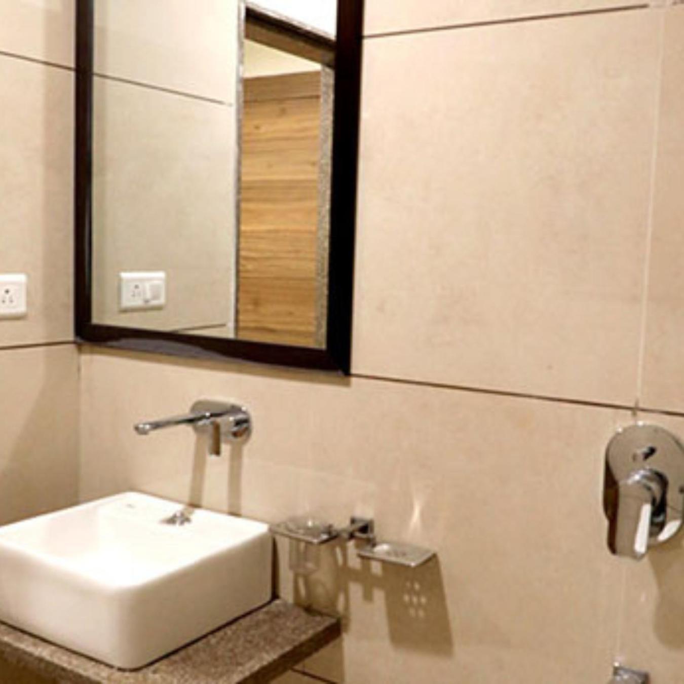Adarsh Palace Hotel Bhopal Exterior photo